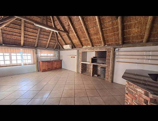 3 BEDROOM HOUSE FOR SALE IN VANDERBIJLPARK SE 6